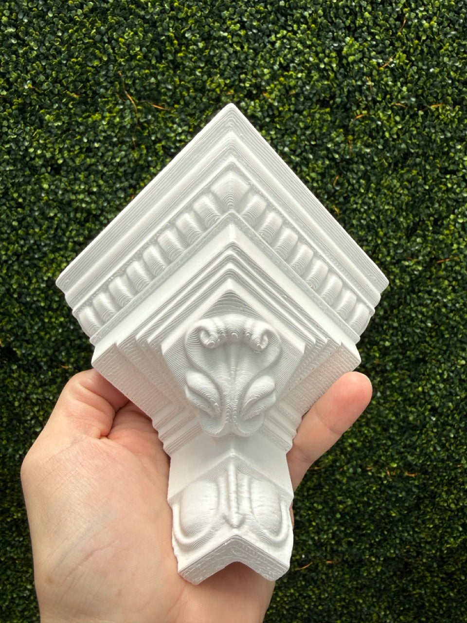 Art Deco Corner Molding